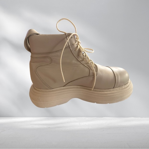 L’intervalle Yuni Beige Combat style Boots - Picture 5 of 10